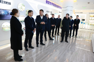 中共隆昌市委農(nóng)村工作領(lǐng)導(dǎo)小組考察團(tuán) 蒞臨四川恒通參觀考察