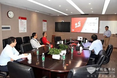 東風(fēng)康明斯 內(nèi)燃機(jī)工業(yè)協(xié)會(huì) 沈彬 調(diào)研指導(dǎo)